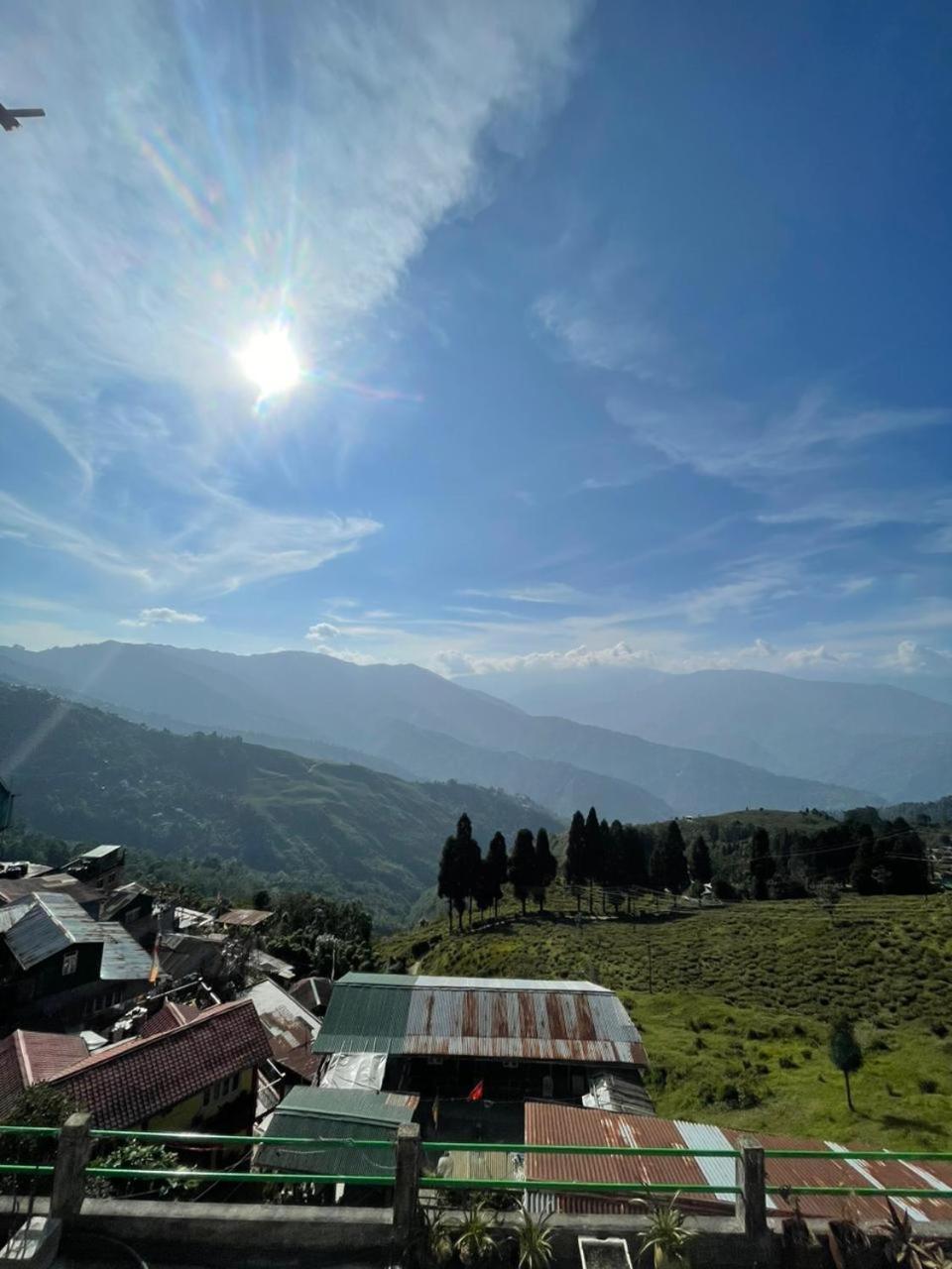 Valley View Homestay Дарджилинг Экстерьер фото